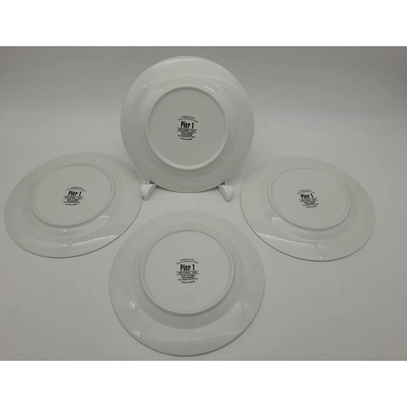 Pier 1 One Christmas Tree Porcelain Salad Dessert Plates Set of 4 Red Gold - Picture 3 of 7